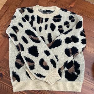 House of Harlow Sweater